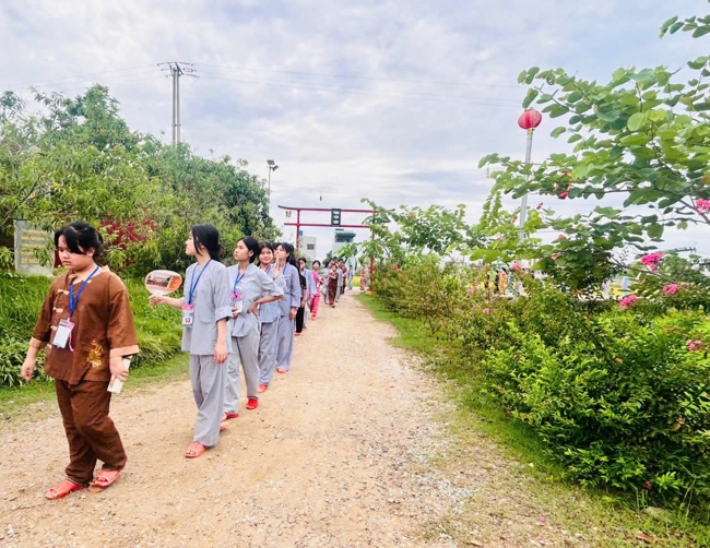 Ngày tu học thứ hai trong Khóa tu mùa hè tại Chùa Đống Cao (Thanh Hóa).