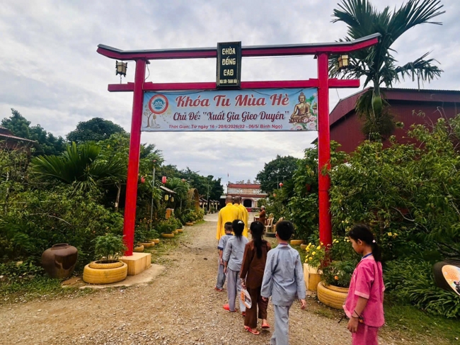 Ngày tu học thứ hai trong Khóa tu mùa hè tại Chùa Đống Cao (Thanh Hóa).