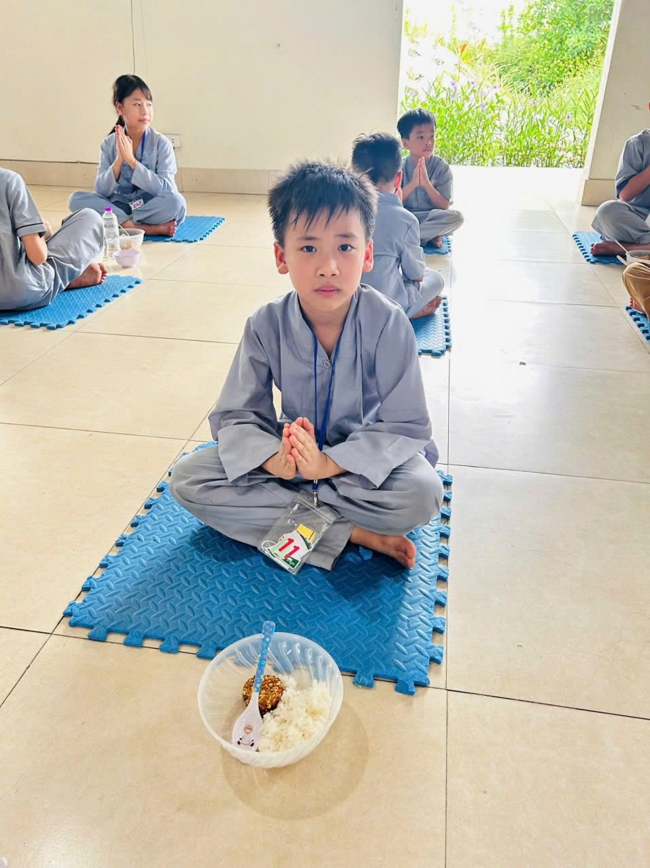 Ngày tu học thứ hai trong Khóa tu mùa hè tại Chùa Đống Cao (Thanh Hóa).