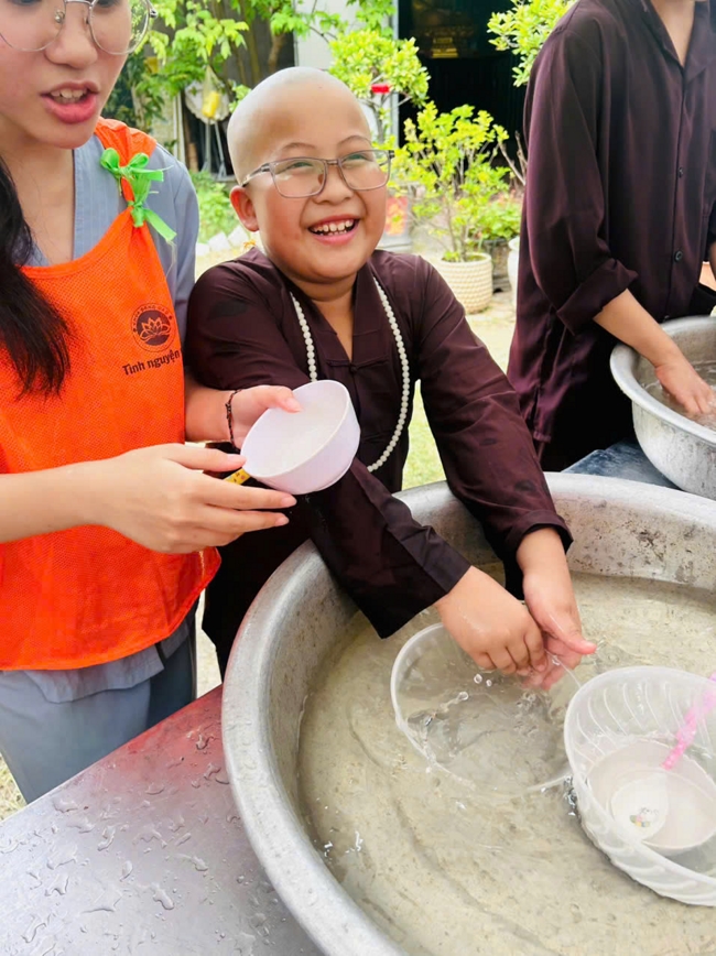 Ngày tu học thứ hai trong Khóa tu mùa hè tại Chùa Đống Cao (Thanh Hóa).