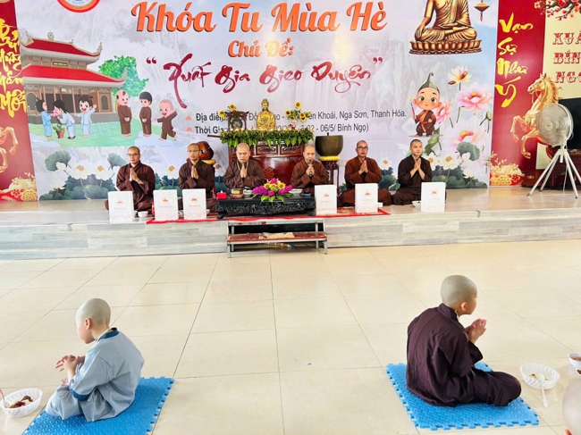 Ngày tu học thứ hai trong Khóa tu mùa hè tại Chùa Đống Cao (Thanh Hóa).