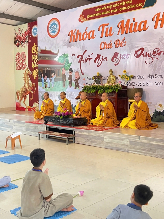 Ngày tu học thứ hai trong Khóa tu mùa hè tại Chùa Đống Cao (Thanh Hóa).