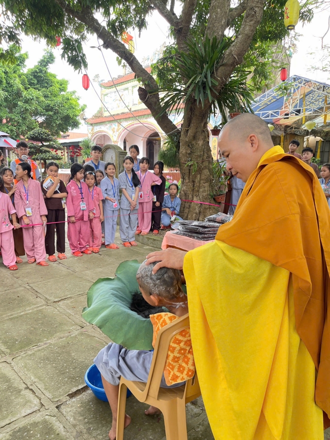 Ngày tu học thứ hai trong Khóa tu mùa hè tại Chùa Đống Cao (Thanh Hóa).