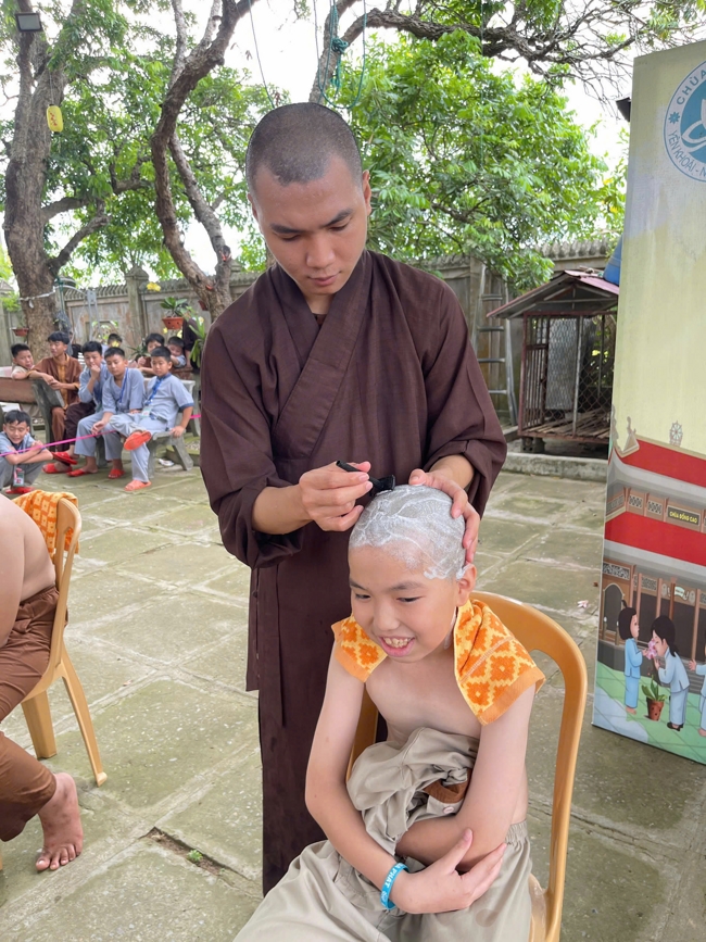 Ngày tu học thứ hai trong Khóa tu mùa hè tại Chùa Đống Cao (Thanh Hóa).