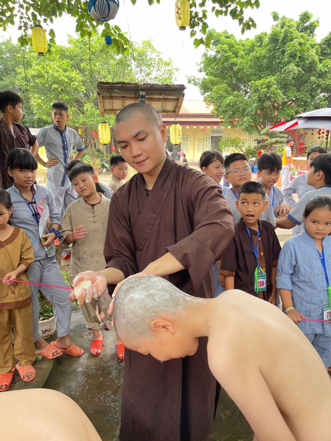 Ngày tu học thứ hai trong Khóa tu mùa hè tại Chùa Đống Cao (Thanh Hóa).