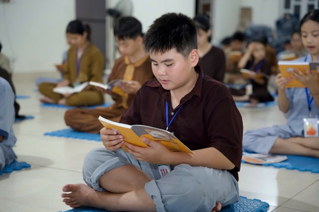 Ngày tu học thứ hai trong Khóa tu mùa hè tại Chùa Đống Cao (Thanh Hóa).