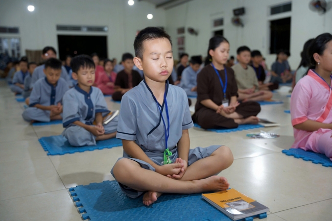 Ngày tu học thứ hai trong Khóa tu mùa hè tại Chùa Đống Cao (Thanh Hóa).