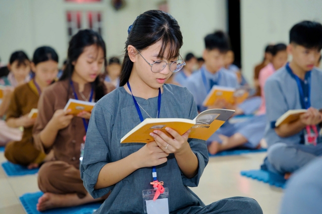 Ngày tu học thứ hai trong Khóa tu mùa hè tại Chùa Đống Cao (Thanh Hóa).