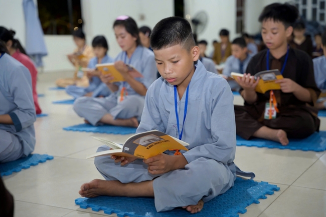 Ngày tu học thứ hai trong Khóa tu mùa hè tại Chùa Đống Cao (Thanh Hóa).