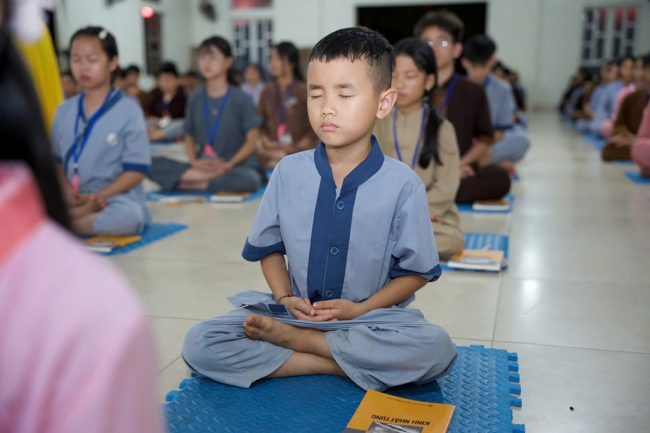 Ngày tu học thứ hai trong Khóa tu mùa hè tại Chùa Đống Cao (Thanh Hóa).