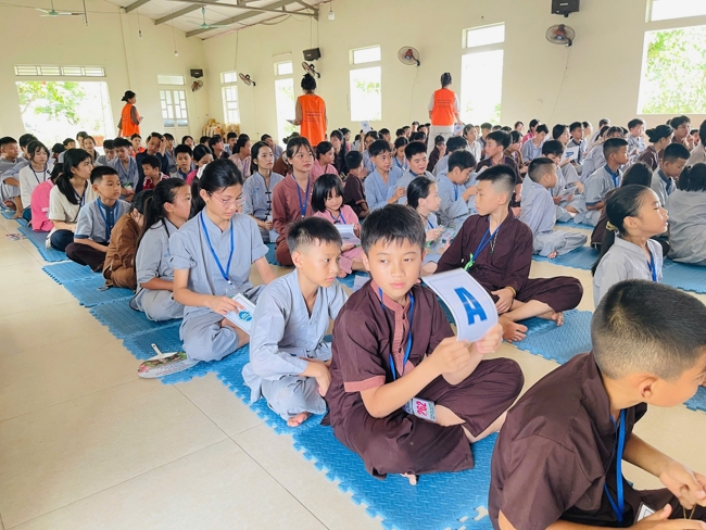 Ngày tu học thứ tư trong Khóa tu mùa hè tại Chùa Đống Cao (Thanh Hóa).