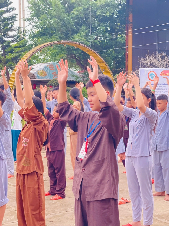 Ngày tu học thứ tư trong Khóa tu mùa hè tại Chùa Đống Cao (Thanh Hóa).