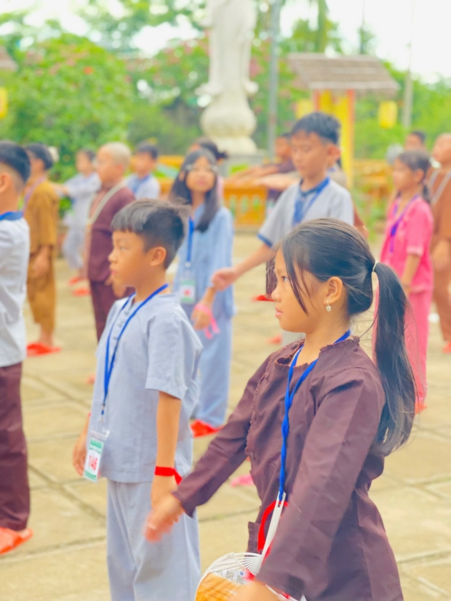 Ngày tu học thứ tư trong Khóa tu mùa hè tại Chùa Đống Cao (Thanh Hóa).