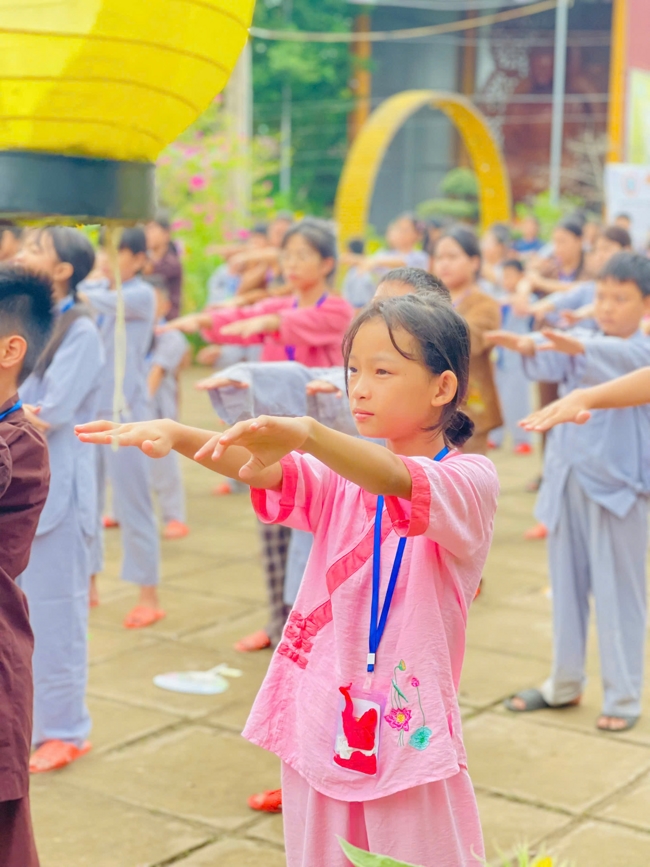 Ngày tu học thứ tư trong Khóa tu mùa hè tại Chùa Đống Cao (Thanh Hóa).