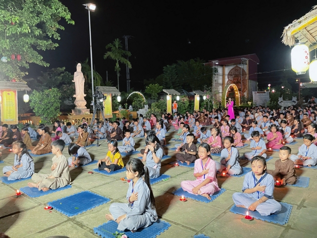 Ngày tu học thứ tư trong Khóa tu mùa hè tại Chùa Đống Cao (Thanh Hóa).