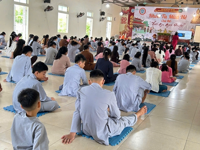 Ngày tu học thứ tư trong Khóa tu mùa hè tại Chùa Đống Cao (Thanh Hóa).