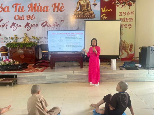Ngày tu học thứ tư trong Khóa tu mùa hè tại Chùa Đống Cao (Thanh Hóa).