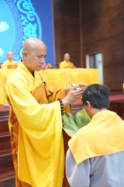 LỄ THẾ PHÁT XUẤT GIA NĂM 2026 - CHÙA HOẰNG PHÁP.