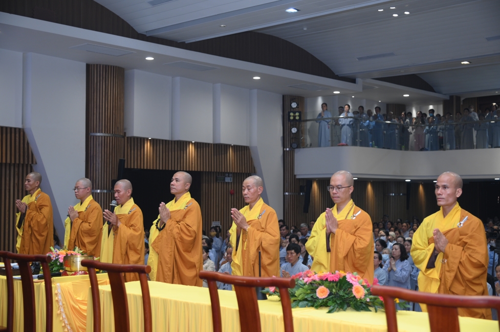 LỄ THẾ PHÁT XUẤT GIA NĂM 2026 - CHÙA HOẰNG PHÁP.