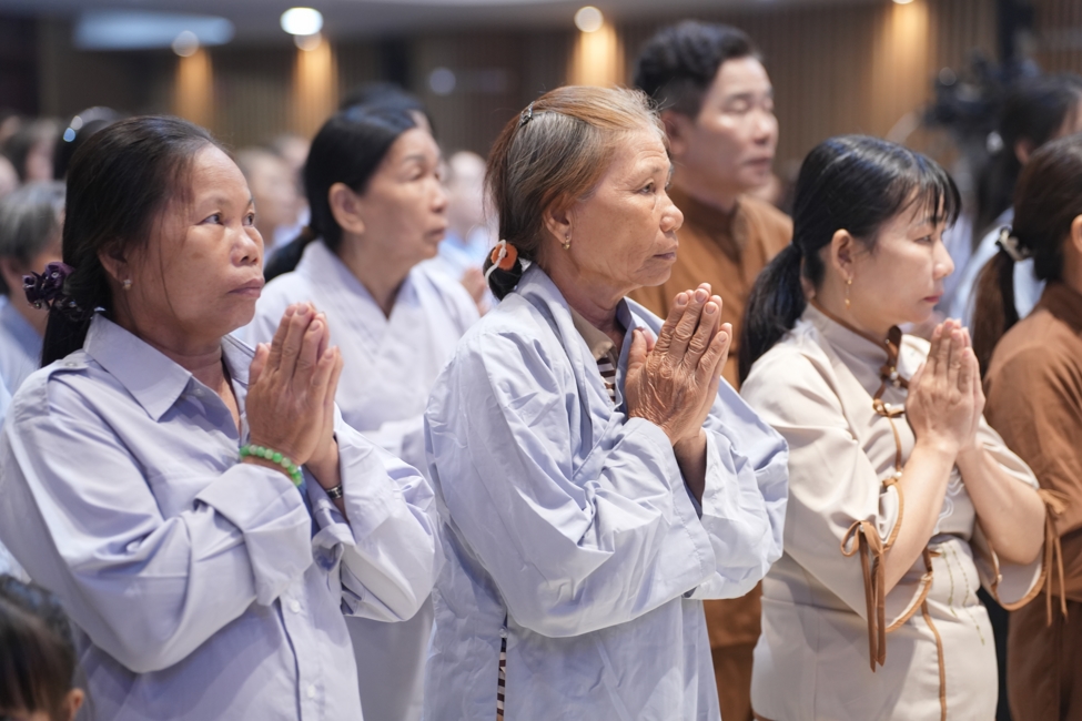 LỄ THẾ PHÁT XUẤT GIA NĂM 2026 - CHÙA HOẰNG PHÁP.
