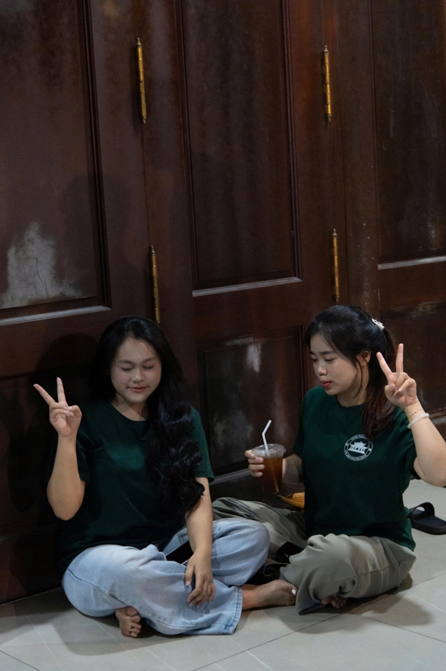 Chương trình “Lá Thư Gửi Thầy” trước thềm Khoá tu sinh viên hướng về Phật pháp.