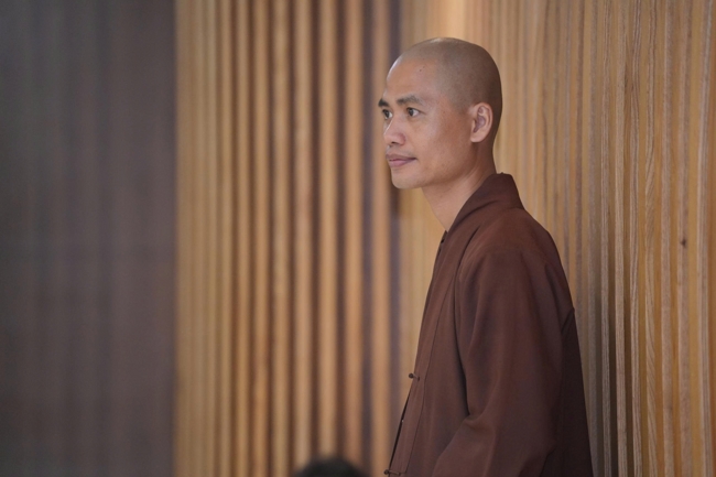 Chương trình “Lá Thư Gửi Thầy” trước thềm Khoá tu sinh viên hướng về Phật pháp.