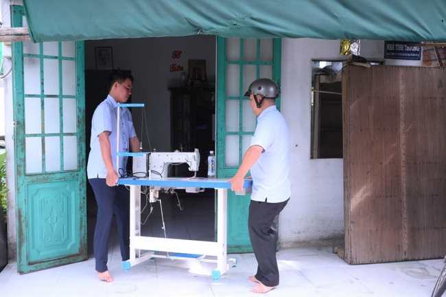 Chương trình từ thiện “Phương tiện nghĩa tình”.