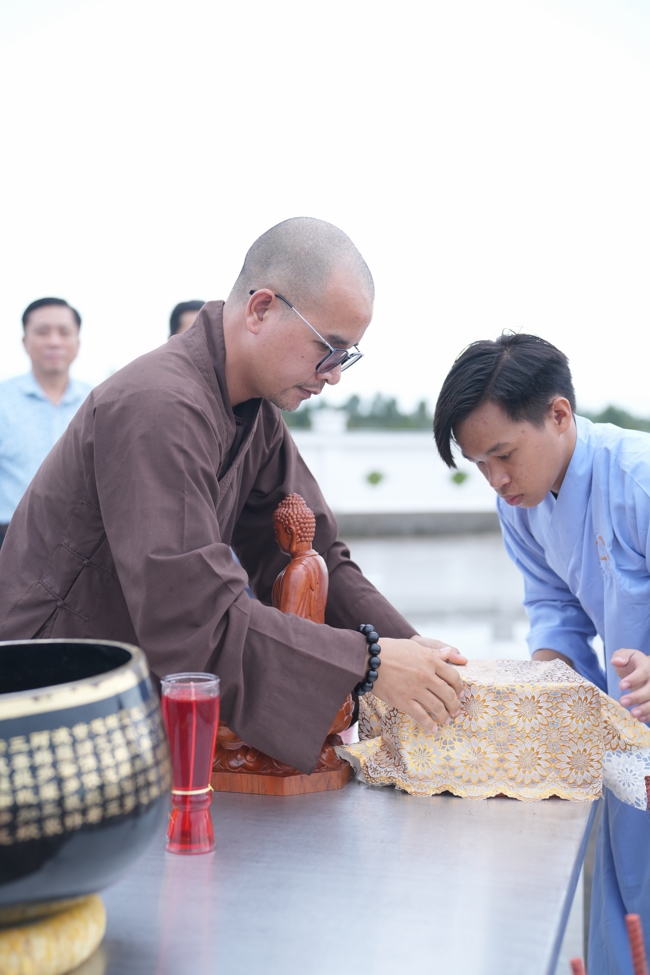 LỄ KHỞI CÔNG XÂY DỰNG ĐẠI TƯỢNG PHẬT THÍCH CA MÂU NI TẠI CHÙA TRƯỜNG PHÁP (HẬU GIANG).