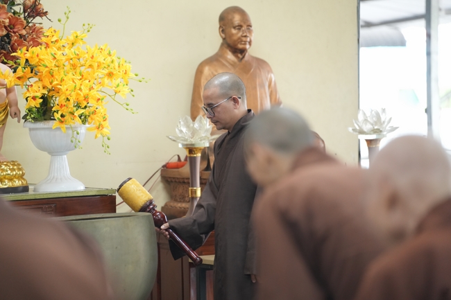LỄ KHỞI CÔNG XÂY DỰNG ĐẠI TƯỢNG PHẬT THÍCH CA MÂU NI TẠI CHÙA TRƯỜNG PHÁP (HẬU GIANG).