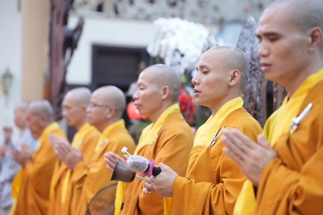 LỄ SÁM HỐI (14/05 BÍNH NGỌ) - CHÙA HOẰNG PHÁP.