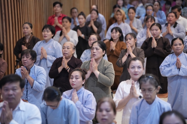 LỄ SÁM HỐI (14/05 BÍNH NGỌ) - CHÙA HOẰNG PHÁP.