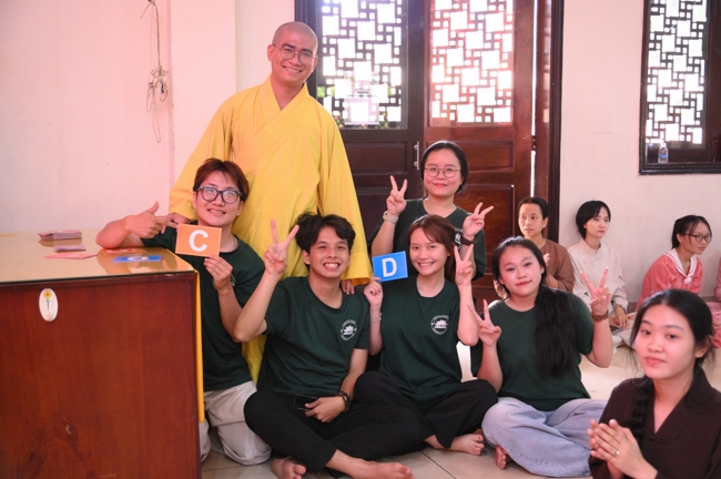 CHƯƠNG TRÌNH “ĐỐ VUI PHẬT PHÁP” MÙA PHẬT ĐẢN VESAK 2026 | CHÙA HOẰNG PHÁP.