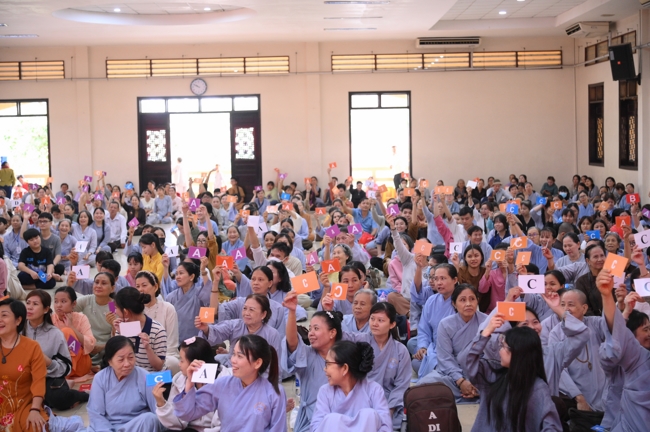 CHƯƠNG TRÌNH “ĐỐ VUI PHẬT PHÁP” MÙA PHẬT ĐẢN VESAK 2026 | CHÙA HOẰNG PHÁP.