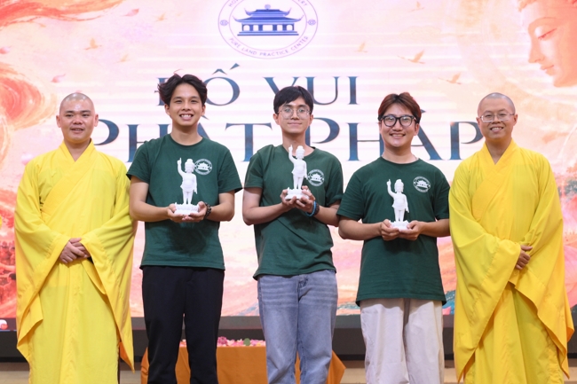 CHƯƠNG TRÌNH “ĐỐ VUI PHẬT PHÁP” MÙA PHẬT ĐẢN VESAK 2026 | CHÙA HOẰNG PHÁP.