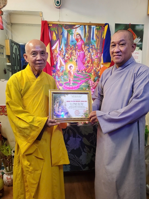 Visiting and awarding prizes for the setting up a Lumbini Garden | Hoằng Pháp pagoda