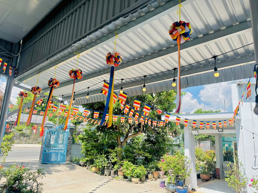 Visiting and awarding prizes for the setting up a Lumbini Garden | Hoằng Pháp pagoda