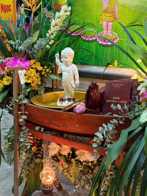 Visiting and awarding prizes for the setting up a Lumbini Garden | Hoằng Pháp pagoda