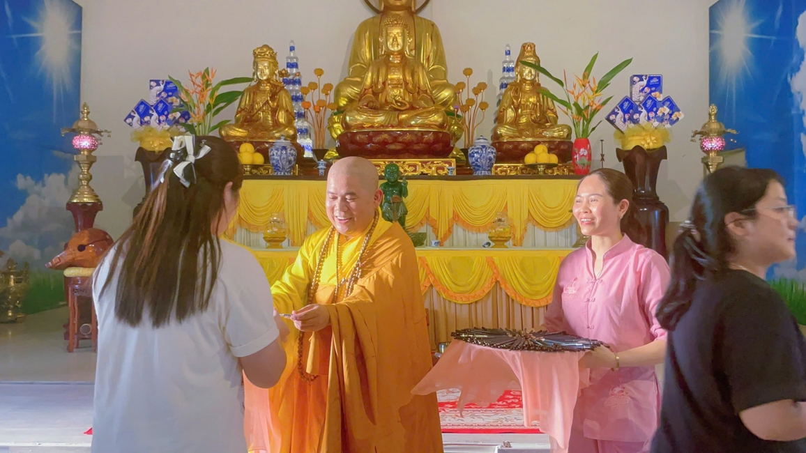 Chùa Đống Cao (Thanh Hóa): Gần 1000 sĩ tử về chùa tham dự lễ cầu nguyện mùa thi năm học 2025-2026.