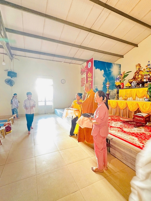 Chùa Đống Cao (Thanh Hóa): Gần 1000 sĩ tử về chùa tham dự lễ cầu nguyện mùa thi năm học 2025-2026.