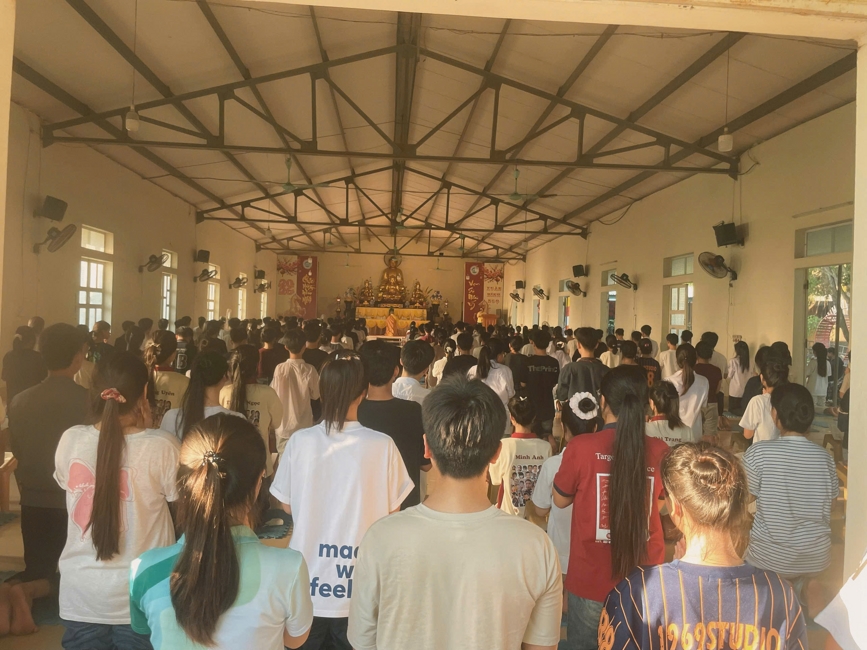 Chùa Đống Cao (Thanh Hóa): Gần 1000 sĩ tử về chùa tham dự lễ cầu nguyện mùa thi năm học 2025-2026.