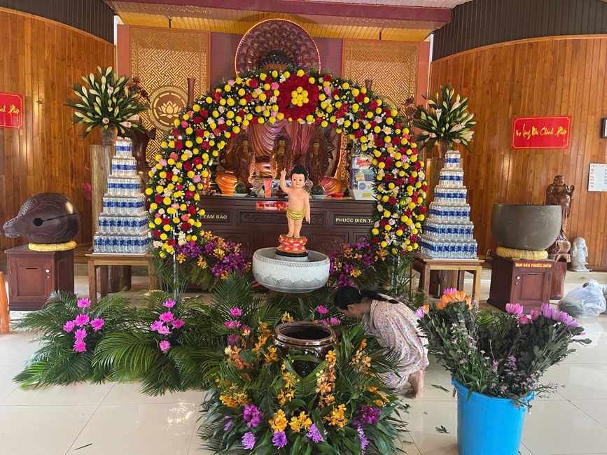 Chùa Suối Pháp (Tây Ninh) long trọng tổ chức đại lễ Phật đản PL.2570-DL.2026 và ghi nhận sự tham dự của hơn 500 quý thiện nam tín nữ, Phật tử gần xa.