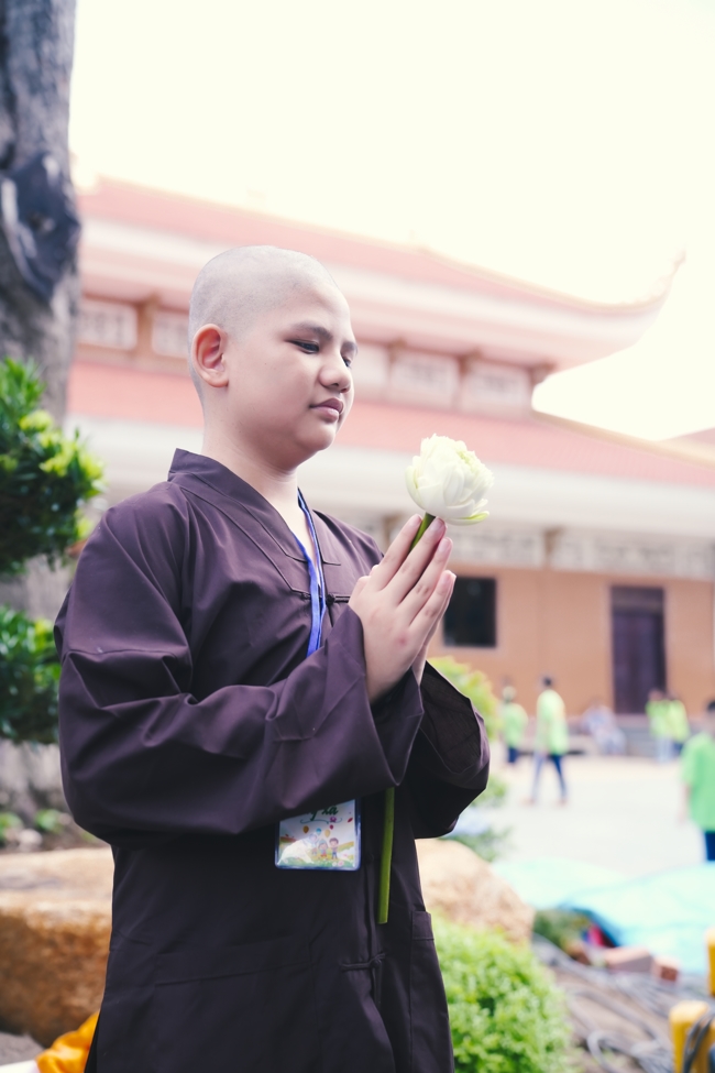 LỄ XUẤT GIA GIEO DUYÊN TRONG KHUÔN KHỔ KHÓA TU MÙA HÈ THIẾU NHI - CHỦ ĐỀ “BÔNG SEN NHỎ”.