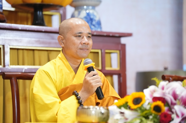 LỄ XUẤT GIA GIEO DUYÊN TRONG KHUÔN KHỔ KHÓA TU MÙA HÈ THIẾU NHI - CHỦ ĐỀ “BÔNG SEN NHỎ”.