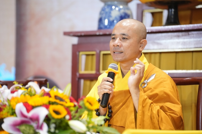 LỄ XUẤT GIA GIEO DUYÊN TRONG KHUÔN KHỔ KHÓA TU MÙA HÈ THIẾU NHI - CHỦ ĐỀ “BÔNG SEN NHỎ”.