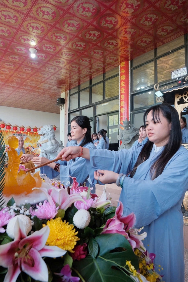 Chùa Linh Ẩn (Đài Loan): Trang nghiêm tổ chức Đại lễ Phật đản Phật lịch 2570.