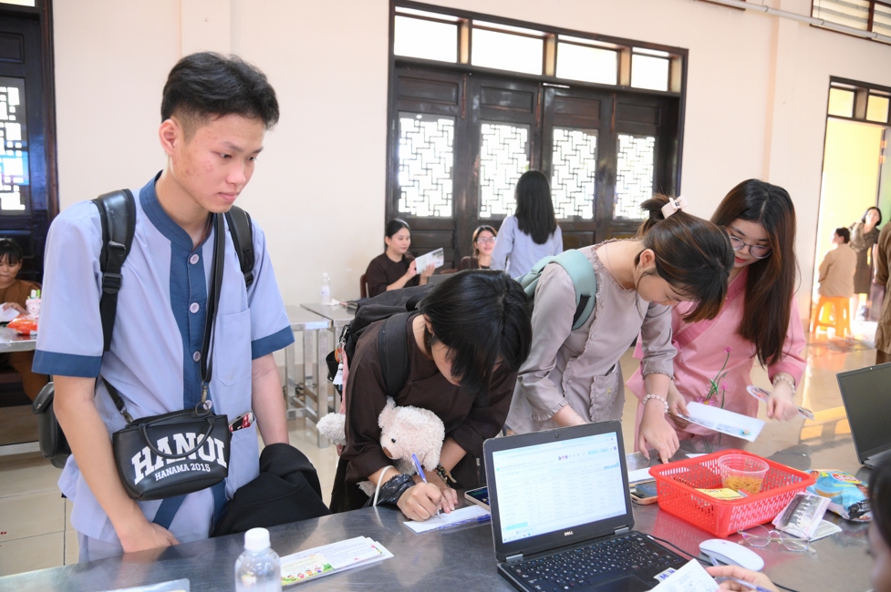 NHẬP KHÓA KHÓA TU MÙA HÈ CHỦ ĐỀ “DỐC ĐỜI” NĂM 2026 | CHÙA HOẰNG PHÁP.