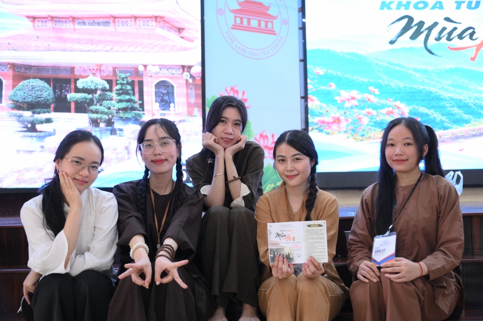 NHẬP KHÓA KHÓA TU MÙA HÈ CHỦ ĐỀ “DỐC ĐỜI” NĂM 2026 | CHÙA HOẰNG PHÁP.
