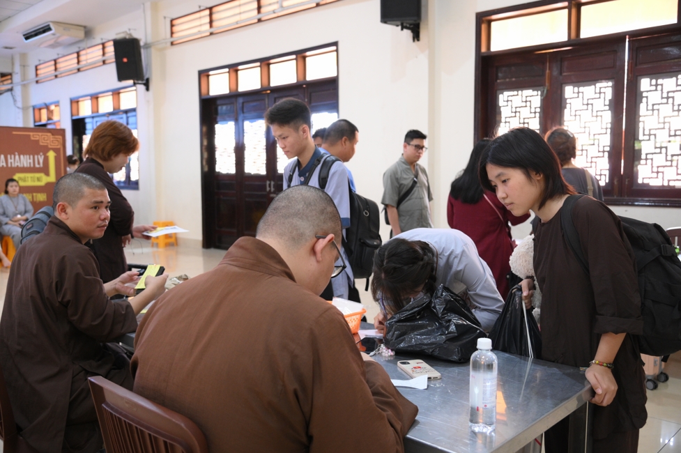 NHẬP KHÓA KHÓA TU MÙA HÈ CHỦ ĐỀ “DỐC ĐỜI” NĂM 2026 | CHÙA HOẰNG PHÁP.