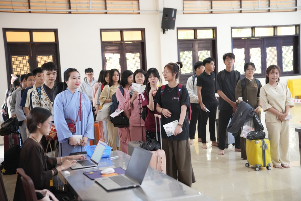 NHẬP KHÓA KHÓA TU MÙA HÈ CHỦ ĐỀ “DỐC ĐỜI” NĂM 2026 | CHÙA HOẰNG PHÁP.