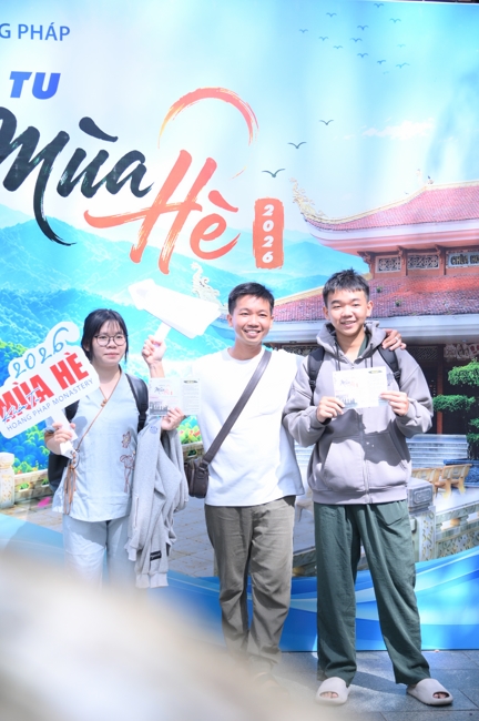 NHẬP KHÓA KHÓA TU MÙA HÈ CHỦ ĐỀ “DỐC ĐỜI” NĂM 2026 | CHÙA HOẰNG PHÁP.